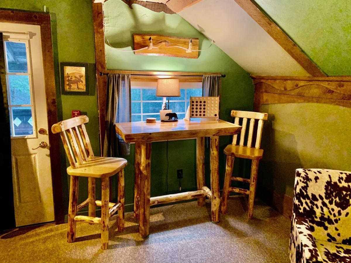 Grunberg Haus Inn & Cabins Waterbury Buitenkant foto