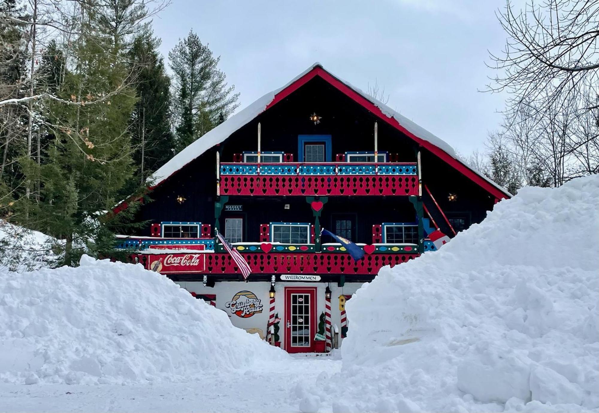 Grunberg Haus Inn & Cabins Waterbury Buitenkant foto